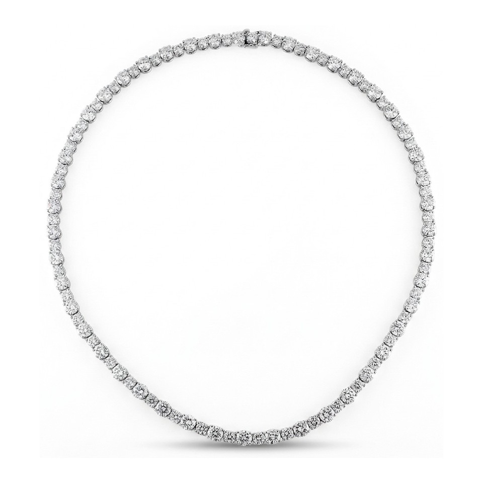Alternating Size Diamond Necklace
14.33ctw Dias
Platinum
