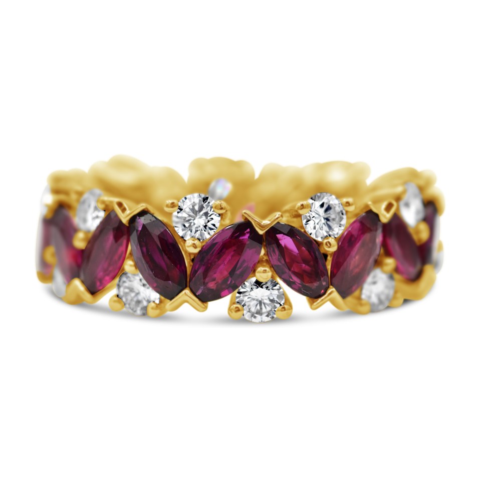 Ruby Diamond Ring
1.70ctw Dia + 5.30 Ruby
Marquise
18K Yellow