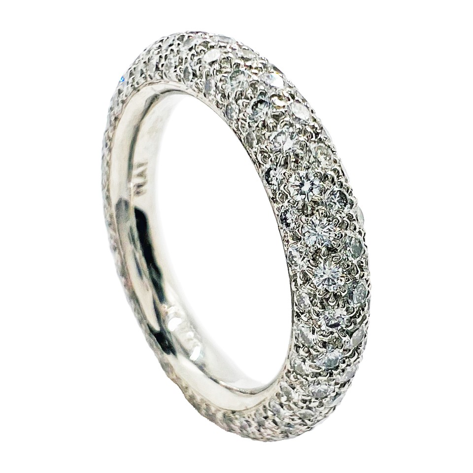 Rolled Pave Eternity Band
1.96ctw Dias
Platinum