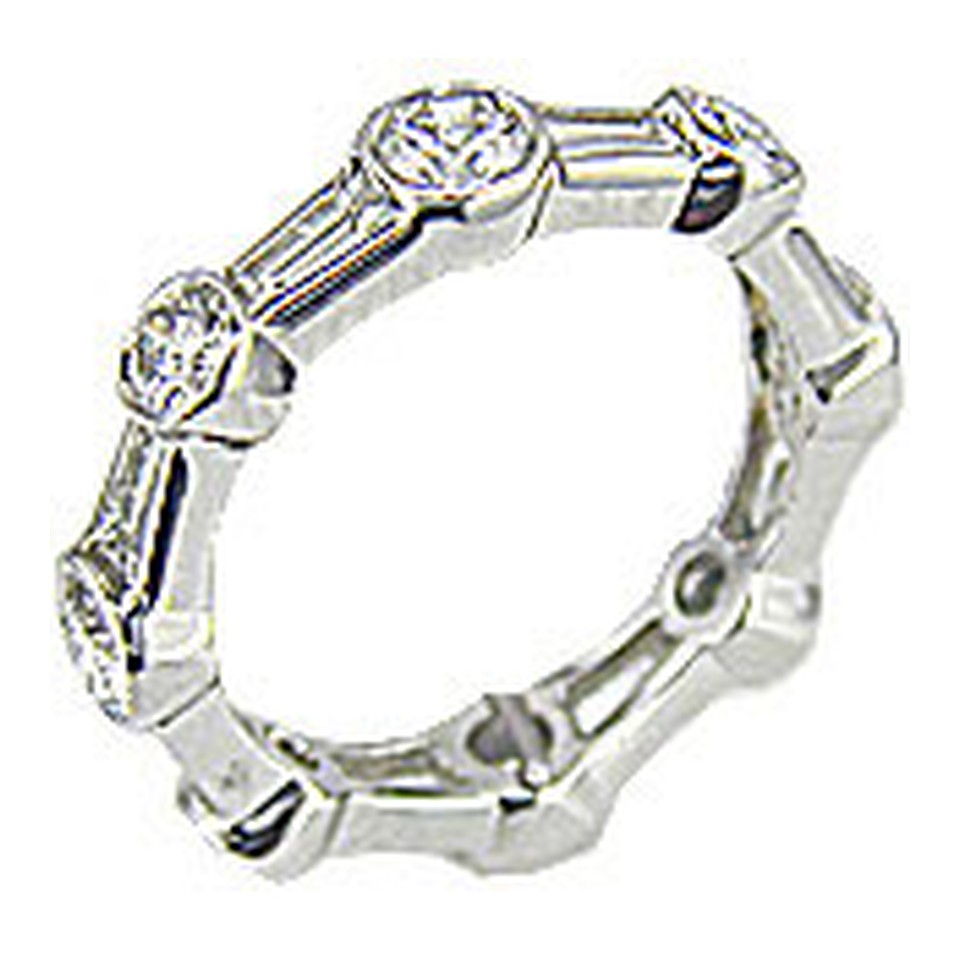 Round & Tapered Baguette Band
2.64ctw Diamonds
Platinum