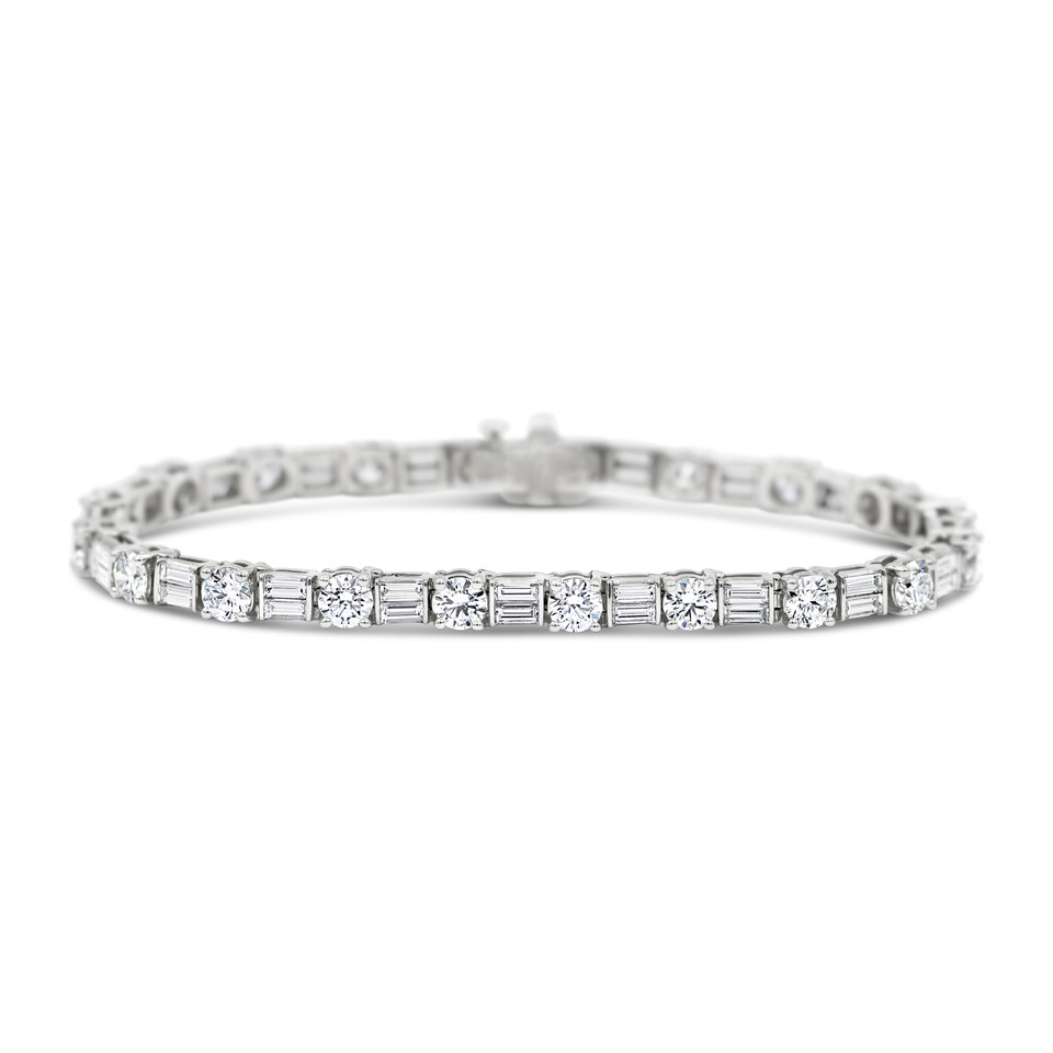 Alternating 4-Prong + Bar Set Diamond Bracelet 8.04ctw Dias Platinum