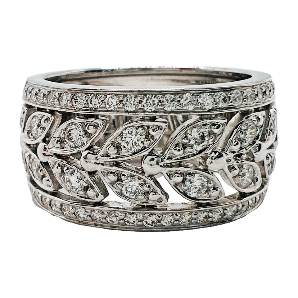 Vintage Filigree Wide Diamond
Band
0.57ctw Dias
18K White Gold