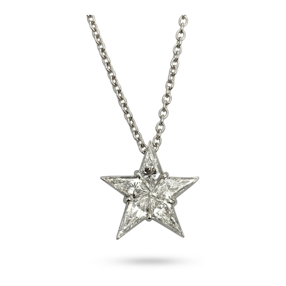 5 Point Star Pendant
1.02ctw Dias
Platinum